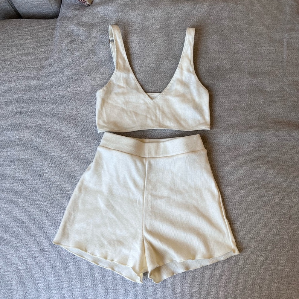 MUAVES lounge set